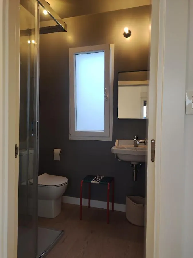 Bonito Estudio Con Garaje Bilbao Habitación en casa particular